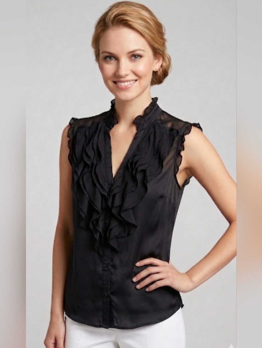 Converse one star Sleeveless Ruffle Front Blouse - Black Size M